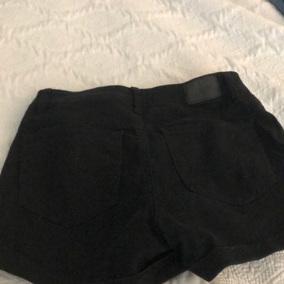 Aeropostale black high waisted shorts - Picture 2 of 2